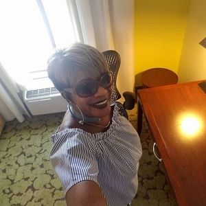 Meet your Posher, Cheryl